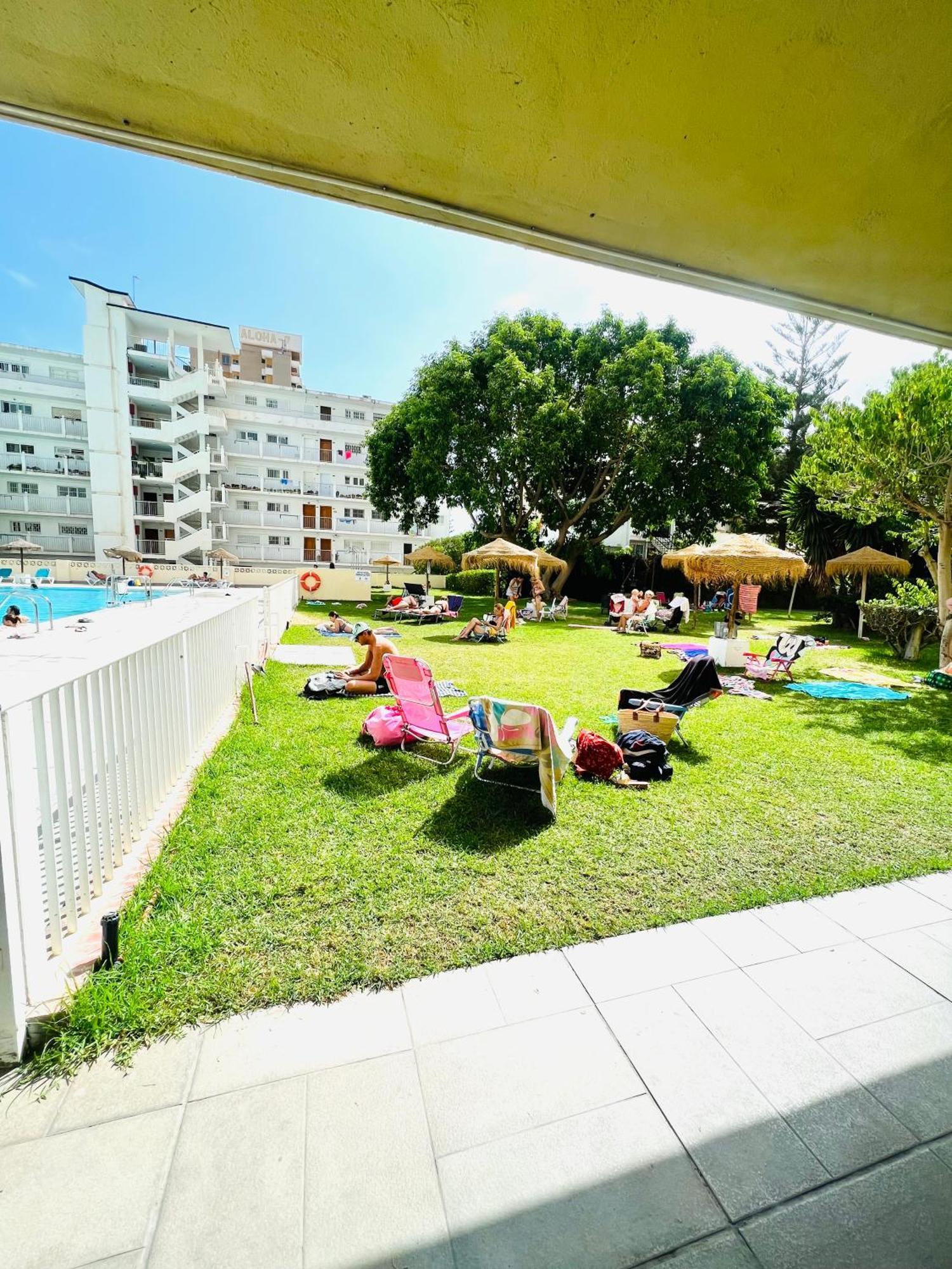 Torremolinos Carihuela Nucleo Cristal Apartment Екстериор снимка