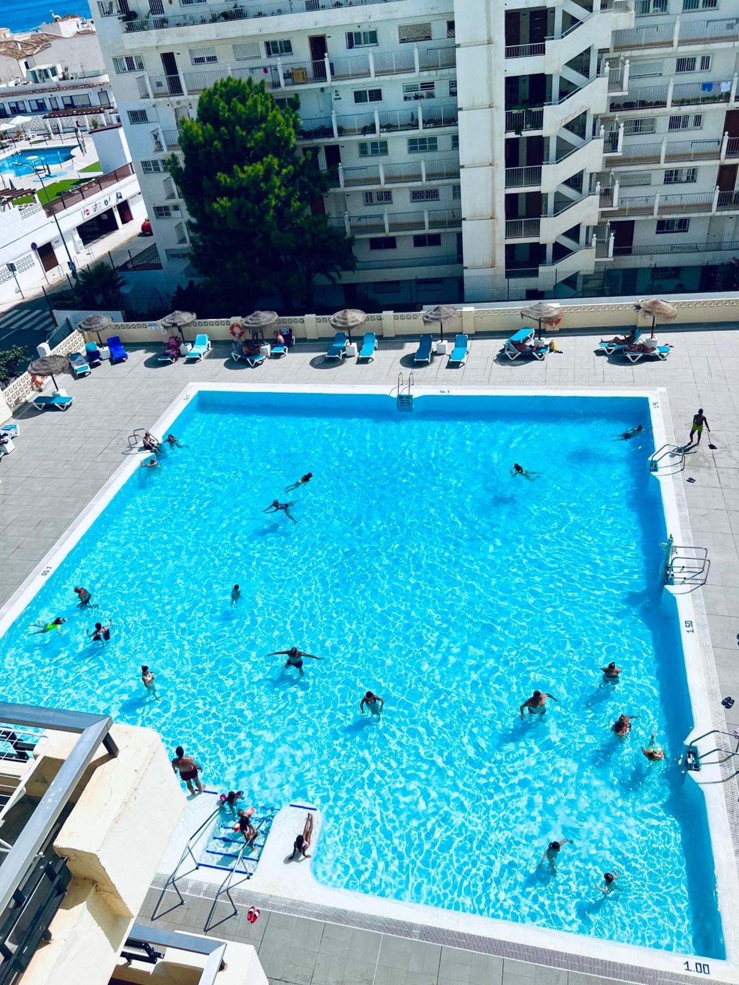 Torremolinos Carihuela Nucleo Cristal Apartment Екстериор снимка